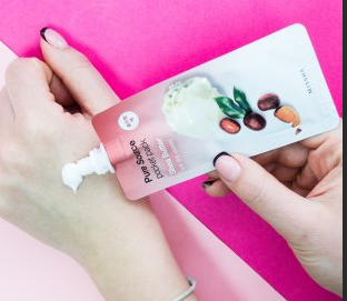 Ночная маска для лица Missha Pure Source Pocket Pack Shea Butter (масло ши) 10 мл - зображення 2