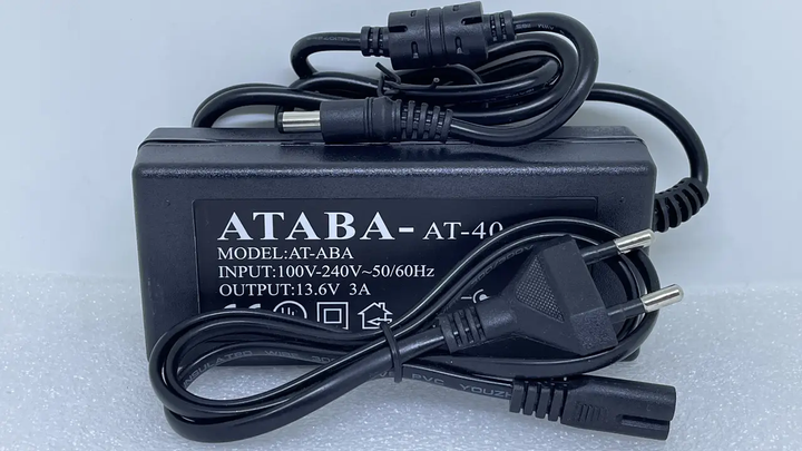 Блок живлення адаптер в пластиці 13.6V 3А (40W) з мережевим шнуром - Фото 4 Блок живлення адаптер в пластиці 13.6V 3А (40W) з мережевим шнуром - зображення 4