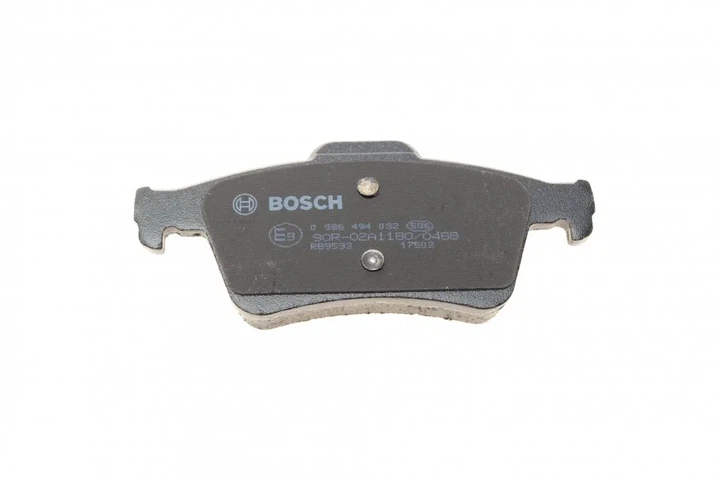 Комплект гальмівних колодок BOSCH 0 986 494 032 Renault Laguna, Espace, Latitude, Megane; Nissan Primera; Opel Vectra; Mazda 3; Ford Transit, Connect 7701207968, 440608281R, 7701207996 - изображение 4
