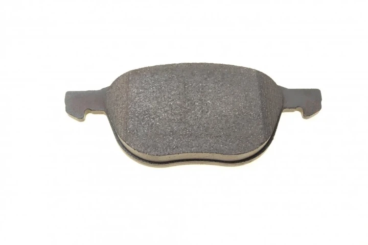 Колодки гальмові BOSCH 0986495215 Ford Focus, Kuga, C-Max, Transit, Connect, Ecosport; Volvo V40, V50, C30, S40, C70; Mazda 3, 5 BPYK3323ZC9C, BPYK3323ZC, BPYK3323ZA9C - зображення 4