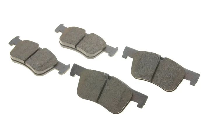 Комплект гальмівних колодок BOSCH 0986494689 BMW 3 Series, 1 Series, 4 Series 34106884243, 34116850568, 34116874331 - изображение 2