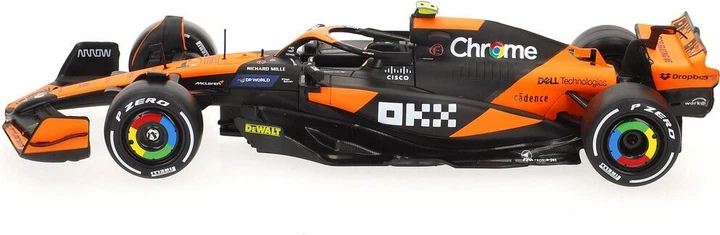 Metalowy model samochodu Bburago F1 McLaren MCL38 Lando Norris 1:24 18-28040_4 (4893993280407) - obraz 4