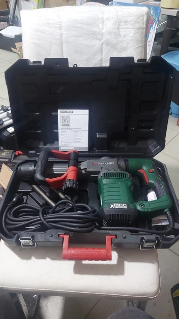 Отбойный молоток Parkside PAH 1300 C3 1300 Вт 15 Дж SDS-max с кейсом и зубилами для демонтажных работ - изображение 4