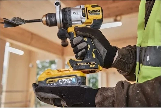 Дриль-шурупокрут акумуляторний ударний DeWalt 18V XR POWERSTACK з 2 акумуляторами 5 Ah (DCD1007H2T-QW) - зображення 13