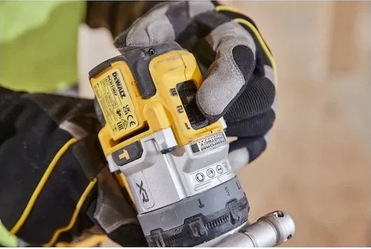 Дриль-шурупокрут акумуляторний ударний DeWalt 18V XR POWERSTACK з 2 акумуляторами 5 Ah (DCD1007H2T-QW) - зображення 14