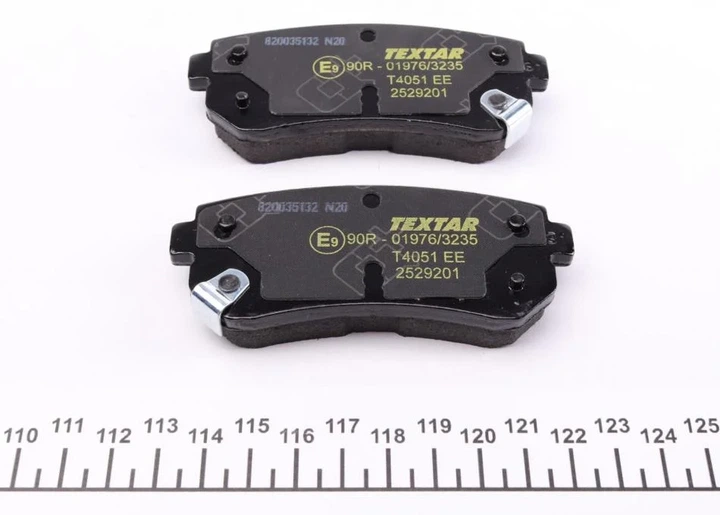 Комплект гальмівних колодок TEXTAR 2529201 KIA Sportage, Pro Ceed, Ceed, Cerato; Hyundai Tucson, I30, Sonata, IX35 583022LA40, 583024VA30, 58302C9A30 - Фото 4 Комплект гальмівних колодок TEXTAR 2529201 KIA Sportage, Pro Ceed, Ceed, Cerato; Hyundai Tucson, I30, Sonata, IX35 583022LA40, 583024VA30, 58302C9A30 - изображение 4