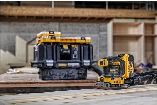 Akumulatorowa szlifierka oscylacyjna DeWalt 18 V XR bez akumulatora i ładowarki (DCW200N-XJ) - obraz 8
