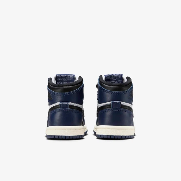 Дитячі шкіряні кросівки Jordan 1 Retro High OG "Midnight Navy" FD1413-401 сині з білим Розмір 23.5 - Фото 6 Дитячі шкіряні кросівки Jordan 1 Retro High OG "Midnight Navy" FD1413-401 сині з білим Розмір 23.5 - изображение 6