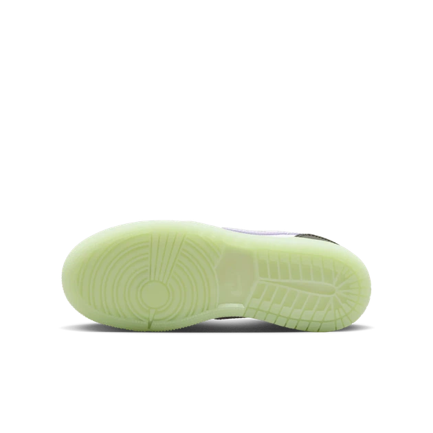 Підліткові кросівки AIR JORDAN 1 RETRO LOW OG HF0412-001 білі з чорним та фіолетовим Розмір 35 - Фото 5 Підліткові кросівки AIR JORDAN 1 RETRO LOW OG HF0412-001 білі з чорним та фіолетовим Розмір 35 - зображення 5