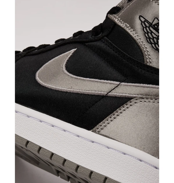 Жіночі кросівки Air Jordan 1 Retro High Og FD4810-010 шкіряні чорні з срібним Розмір 42.5 - изображение 8