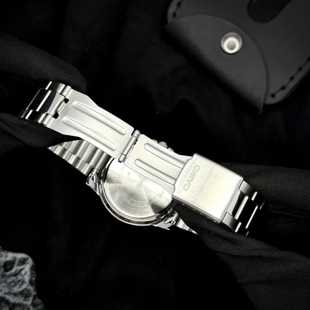 Наручний годинник Casio MTP-VD01D-1E2 - изображение 7