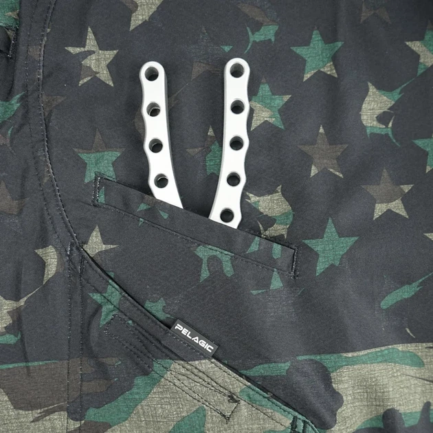 Шорты Pelagic Sharkskin Americamo Boardshorts 2.0 30 Green Fish Camo - Фото 4 Шорты Pelagic Sharkskin Americamo Boardshorts 2.0 30 Green Fish Camo - изображение 4