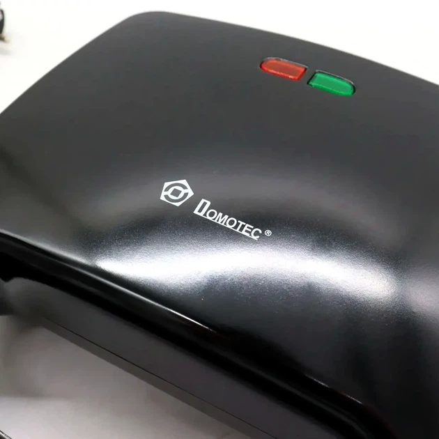 Электрическая сендвичница 750 Вт с индикатором нагрева черного цвета Domotec MS 7777 для приготовления бутербродов - изображение 6