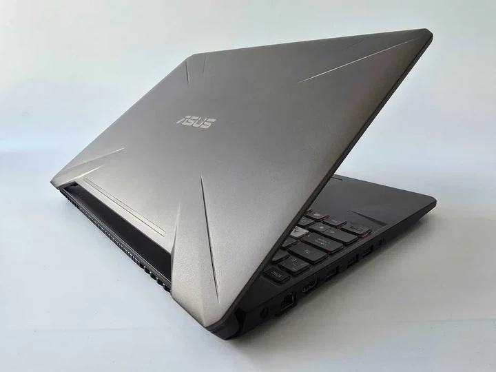 Ноутбук Asus TUF Gaming FX505 R7 3750H/RTX 2060/RAM 16GB/SSD 256+1TB Б\В - Б/В - зображення 6