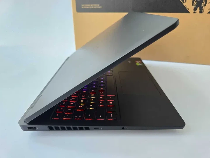 Ноутбук HP Omen 16 (2025) R9 8940HX/RTX 5070/RAM 16GB/SSD 1TB/2K 144Hz Б\В - Уценка - Фото 5 Ноутбук HP Omen 16 (2025) R9 8940HX/RTX 5070/RAM 16GB/SSD 1TB/2K 144Hz Б\В - Уценка - изображение 5