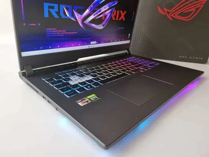Ноутбук Asus ROG STRIX G17 G713 R9 7940HX/RTX 4070/RAM 16GB/SSD 512GB/QHD 240Hz Б\В - Б/У - Фото 2 Ноутбук Asus ROG STRIX G17 G713 R9 7940HX/RTX 4070/RAM 16GB/SSD 512GB/QHD 240Hz Б\В - Б/У - изображение 2