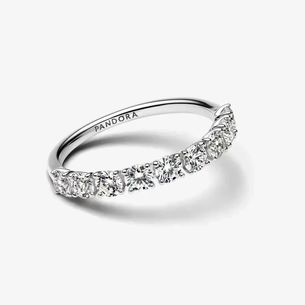 Серебряное кольцо Pandora «Половина вечности» Серебряное кольцо Пандора с камешками Паве 16 мм 17.8 мм - изображение 2