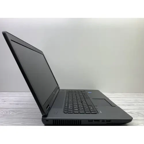 Ноутбук HP Zbook 17 G2 17.3 Core i7-4810MQ 2.8 ГГц 16GB 620GB + Windows 10 Pro + АКБ + ЗП Вживані Б/В | 26203 - Фото 3 Ноутбук HP Zbook 17 G2 17.3 Core i7-4810MQ 2.8 ГГц 16GB 620GB + Windows 10 Pro + АКБ + ЗП Вживані Б/В | 26203 - зображення 3