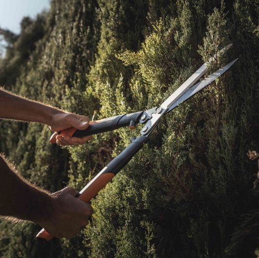 Ножиці для живої огорожі Fiskars PowerGear X HSX92 1023631 - изображение 4