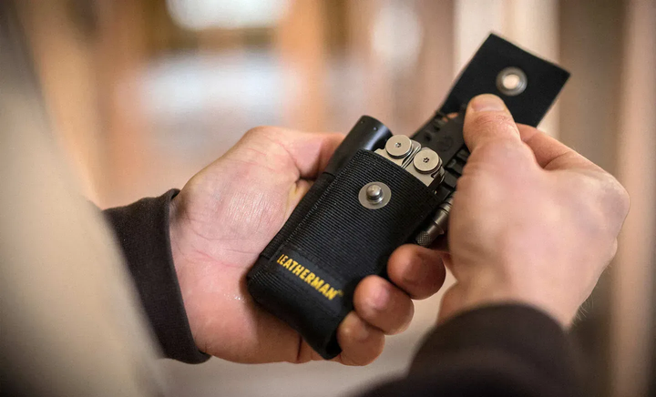 Чехол для мультитулов и ножей LEATHERMAN - Medium 4.25", черный нейлон (934932) - изображение 7