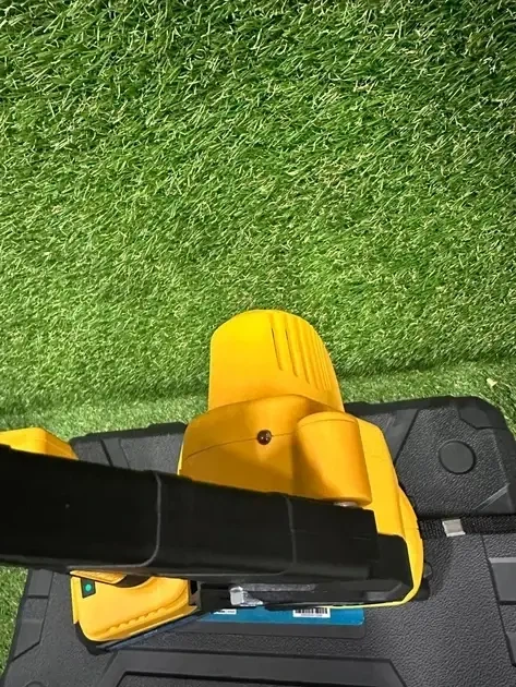 Набор 2в1 Krafftec Germany 48V 6Ah аккумуляторный (секатор DCMPP640P1 + минипила DCM181N) в кейсе - изображение 8