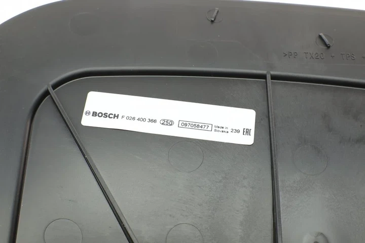 Повітряний фільтр BOSCH F 026 400 366 BMW X5, X6, X3 13717811026 - изображение 6