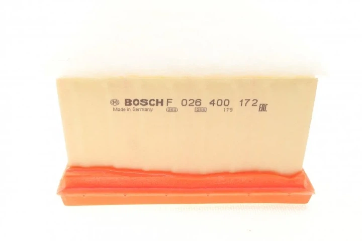 Повітряний фільтр BOSCH F 026 400 172 Skoda Octavia, Yeti; Volkswagen Passat, Scirocco, EOS, Tiguan, Sharan, Jetta, CC, Golf, Caddy; Audi TT, Q3, A3; Seat Leon 8451, 1K0129620L, 1K0129620E - изображение 3