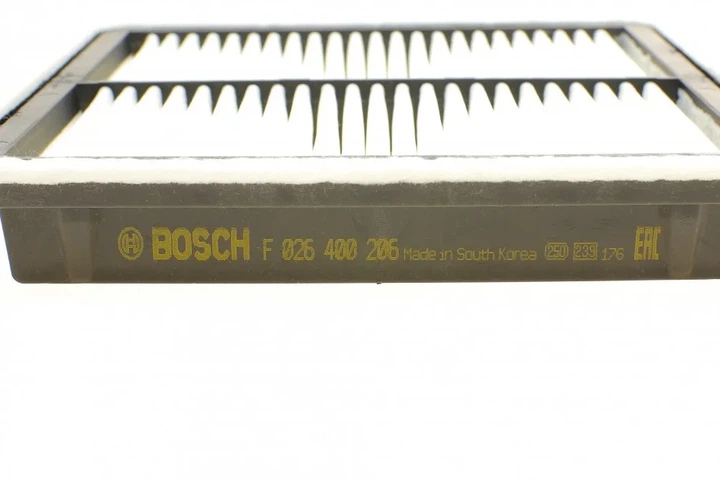 Повітряний фільтр BOSCH F 026 400 206 Subaru XV, Legacy, Forester, Impreza, Outback, Tribeca 16546AA10A, 16546AA12A, 16546AA090 - изображение 3