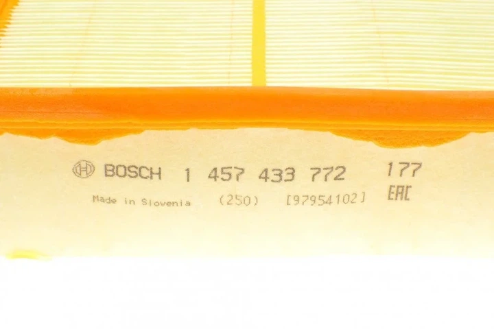 Повітряний фільтр BOSCH 1 457 433 772 Audi A4, Allroad, A6; Skoda Superb; Volkswagen Passat 059133843A, AY120NS048, 059133843 - изображение 3