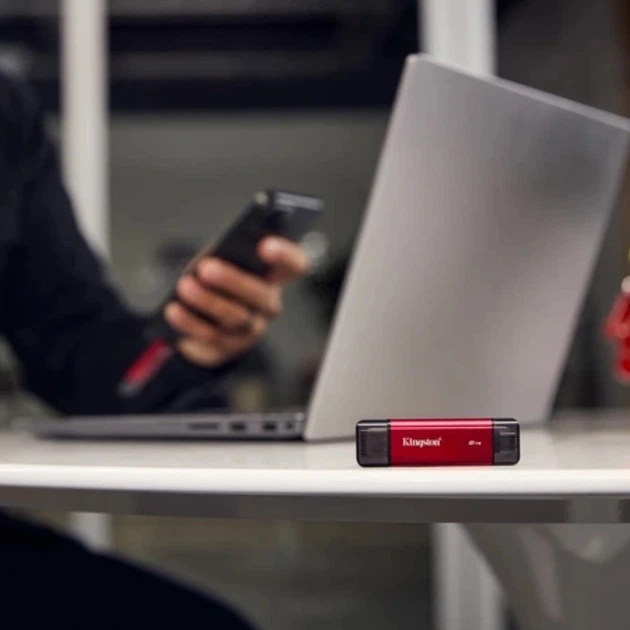 Портативний SSD Kingston Dual USB-A/C 2TB Dual Portable 1050MB/s USB 3.2 Gen 2 Red/Black - изображение 6
