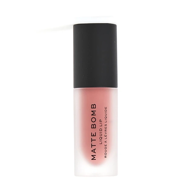 Makeup Revolution Matte Bomb Liquid Lipstick Помада для губ "Fancy Pink" - изображение 2