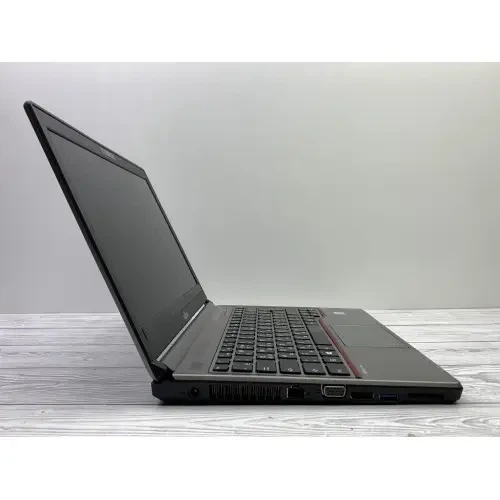 Ноутбук Fujitsu | Core i7-6500U 2(4)x3.10 GHz | 13.3 дюйм" | Core i7 | 8192 MB | 120 GB | Intel HD Graphics 520 | 24095 - Б/У - изображение 6