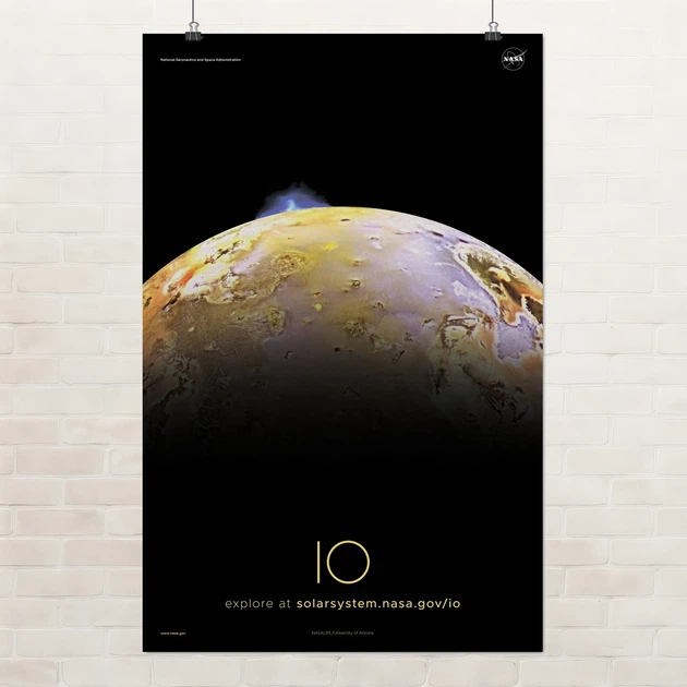 Постер Ио, спутник Юпитера, IO moon, NASA, НАСА, космос, астрономия, A3 42×27 см (id7109) - Фото 1 Постер Ио, спутник Юпитера, IO moon, NASA, НАСА, космос, астрономия, A3 42×27 см (id7109) - изображение 1