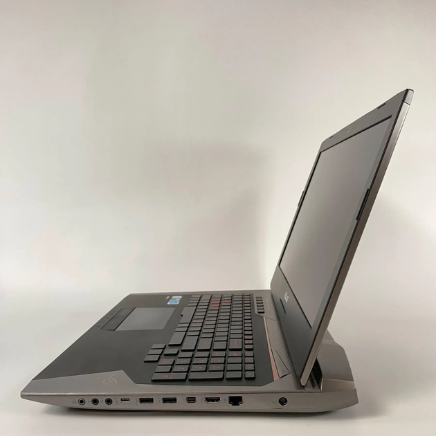 Ігровий ноутбук Б-клас Asus ROG G752VY / 17.3" (1920x1080) IPS / Intel Core i7-6700HQ (4 (8) ядра по 2.6 - 3.5 GHz) / 16 GB DDR4 / 500 GB SSD / nVidia GeForce GTX 980M, 4 GB GDDR5, 256-bit / WebCam / HDMI б/в + Подарунок Бездротова миша / USB - зображення 6