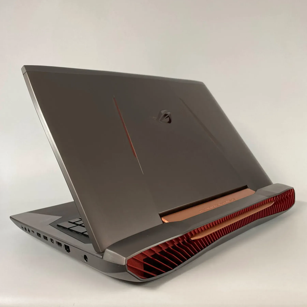 Ігровий ноутбук Б-клас Asus ROG G752VY / 17.3" (1920x1080) IPS / Intel Core i7-6700HQ (4 (8) ядра по 2.6 - 3.5 GHz) / 16 GB DDR4 / 500 GB SSD / nVidia GeForce GTX 980M, 4 GB GDDR5, 256-bit / WebCam / HDMI б/в + Подарунок Бездротова миша / USB - зображення 8