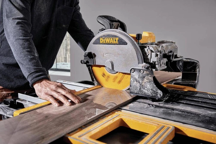 Плиткоріз настільний мережевий DeWALT D36000 потужність 1600 Вт діаметр диска 250х25.4 мм (D36000) - зображення 5