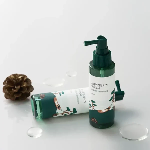 Успокаивающий тоник для кожи головы с экстрактом хвои сосны ROUND LAB Pine Calming Cica Scalp Tonic 100 мл - Фото 2 Успокаивающий тоник для кожи головы с экстрактом хвои сосны ROUND LAB Pine Calming Cica Scalp Tonic 100 мл - изображение 2