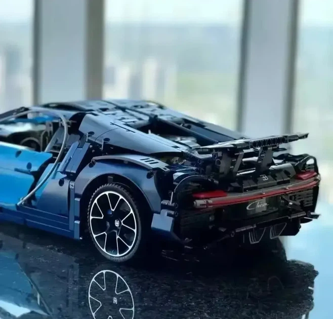 Конструктор з радіокеруванням Bugatti Chiron 3599 деталей - зображення 4