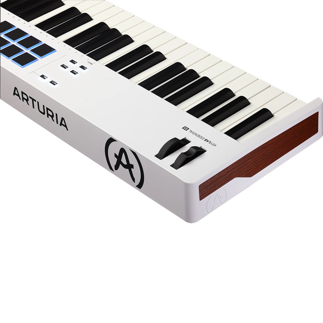 MIDI-клавиатура Arturia KeyLab Essential 88 mk3 (White) + Arturia Pigments - Фото 4 MIDI-клавиатура Arturia KeyLab Essential 88 mk3 (White) + Arturia Pigments - изображение 4