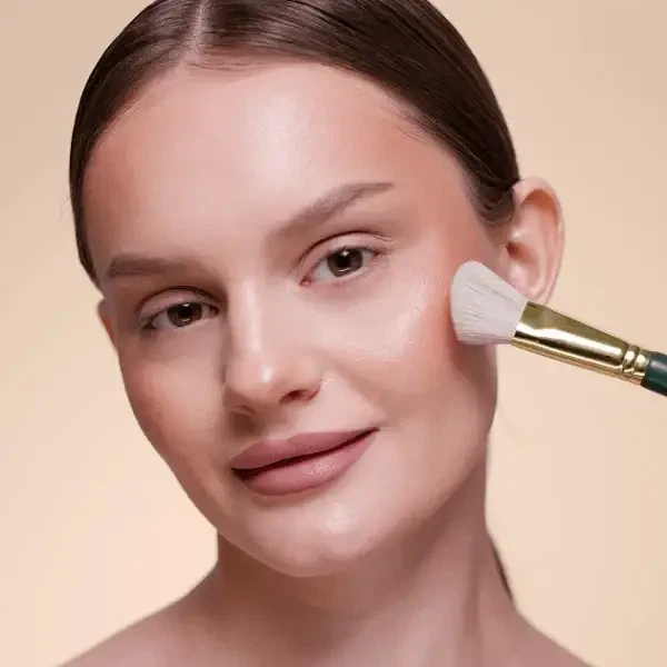 Кисточка для тонального крема и кремовой коррекции Davydenko Beauty, 27 - Фото 4 Кисточка для тонального крема и кремовой коррекции Davydenko Beauty, 27 - изображение 4