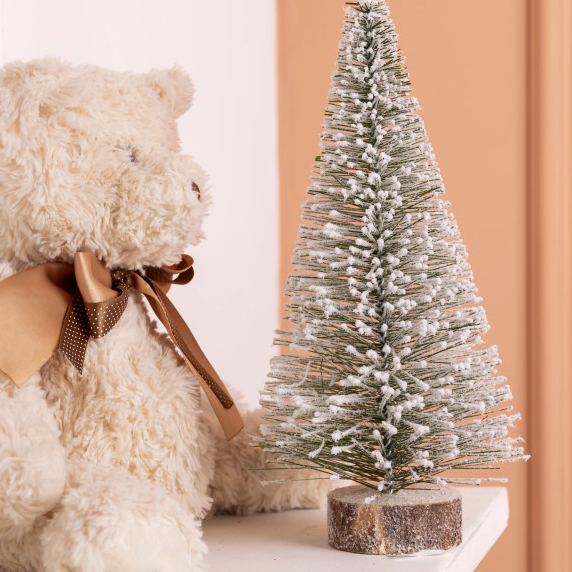 Искусственная настольная елка 25 см с эффектом снега для дома из ПВХ на деревянной подставке GL-5230 - изображение 2