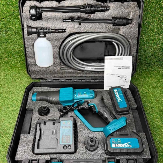 Акумуляторна мийка високого тиску Krafftec 48V безщіткова 8Ah 45 Бар портативна автомийка для авто з 2 акумуляторами та набором насадок - Фото 9 Акумуляторна мийка високого тиску Krafftec 48V безщіткова 8Ah 45 Бар портативна автомийка для авто з 2 акумуляторами та набором насадок - изображение 9