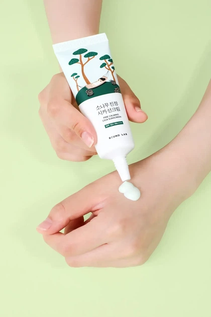 Солнцезащитный крем с экстрактом игл сосны - ROUND LAB Pine Calming Cica Sunscreen 40 мл - изображение 3