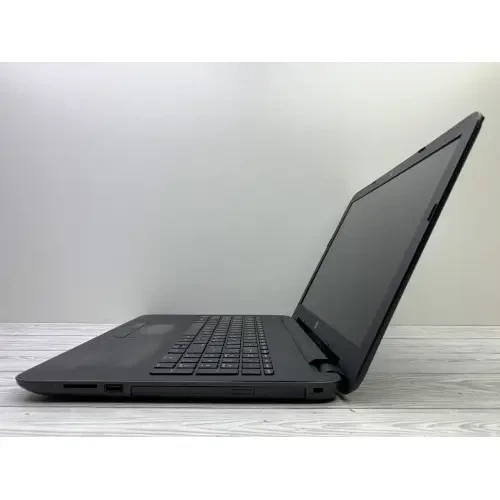Ноутбук HP 250 G4 15.6 Core i5-6200U 2.3 ГГц 8GB 120GB + Windows 10 Pro + АКБ + ЗП Вживані Б/В | 26638 - зображення 4