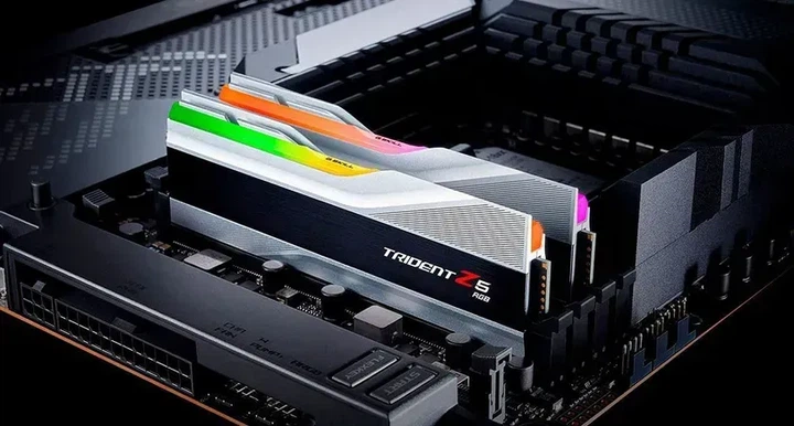 Оперативна пам'ять G.Skill 64 GB (2x32GB) DDR5 6400 MHz Trident Z5 RGB (F5-6400J3239G32GX2-TZ5RW) - зображення 7
