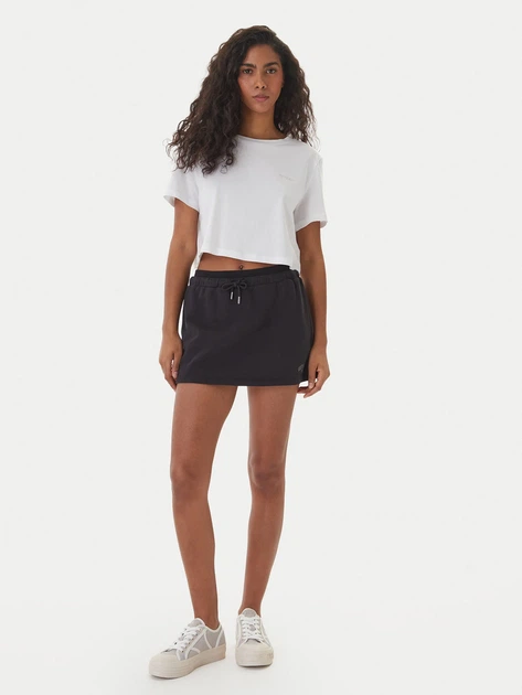 Футболка хлопковая короткая женская Guess Selene Ss Cn T-Shirt V6GI17-K2984-G011 L Pure White (7621235985233) - Фото 3 Футболка хлопковая короткая женская Guess Selene Ss Cn T-Shirt V6GI17-K2984-G011 L Pure White (7621235985233) - изображение 3