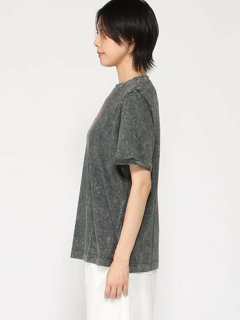 Футболка хлопковая женская Guess Ss Cn Quiero Amor Tee W6GI16-K3036-F90A S Black Acid Wash (7621235997311) - изображение 5