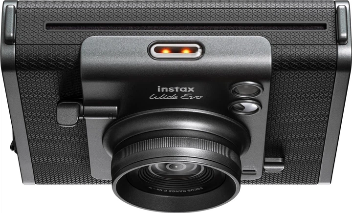 Камера моментального друку Fujifilm Instax Wide EVO Black (16840933) - Фото 5 Камера моментального друку Fujifilm Instax Wide EVO Black (16840933) - изображение 5