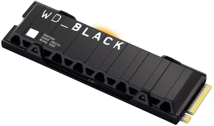 SSD диск Western Digital Black SN850X 2TB NVMe M.2 2280 PCIe 4.0 x4 (WDS200T2XHE) - зображення 2