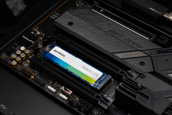 SSD диск Goodram PX600 Lite 1 TB M.2 2280 PCIe 4.0 x4 NVMe 3D NAND (SSDPR-PX600L-01T-80) - изображение 2